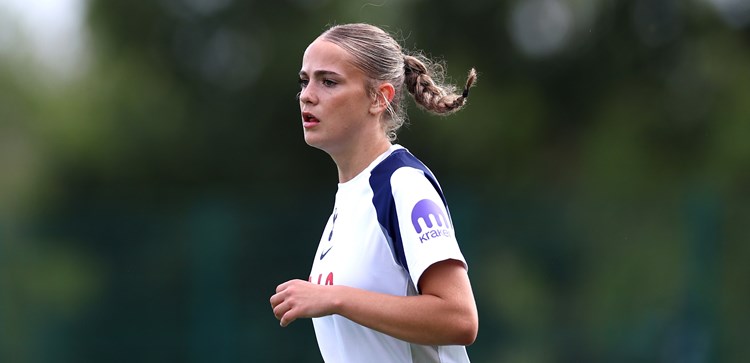 First international call-up for Summers-Mee - Tottenham Hotspur