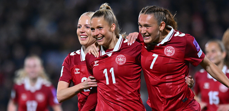 Internationals | Holdt nets important equaliser for Denmark - Tottenham Hotspur