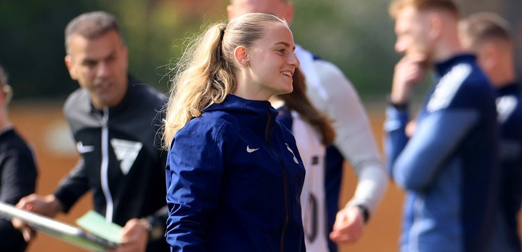 “A special group, I’m very proud” – Calderhead on Women’s Under-16s cup triumph - Tottenham Hotspur
