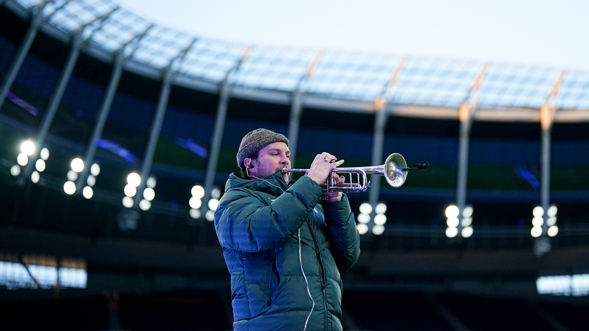 Open image in gallery