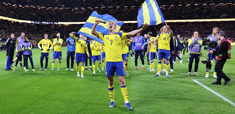 Internationals | Bergvall plays part in dramatic late winner as Sweden reach World Cup - Tottenham Hotspur
